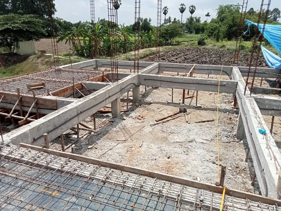 ฉีดดินกันปลวกก่อนเทพื้น บ้านสร้างใหม่ จ.นครสวรรค์ — ทีมช่างโฮมบัคเซ็นเตอร์
